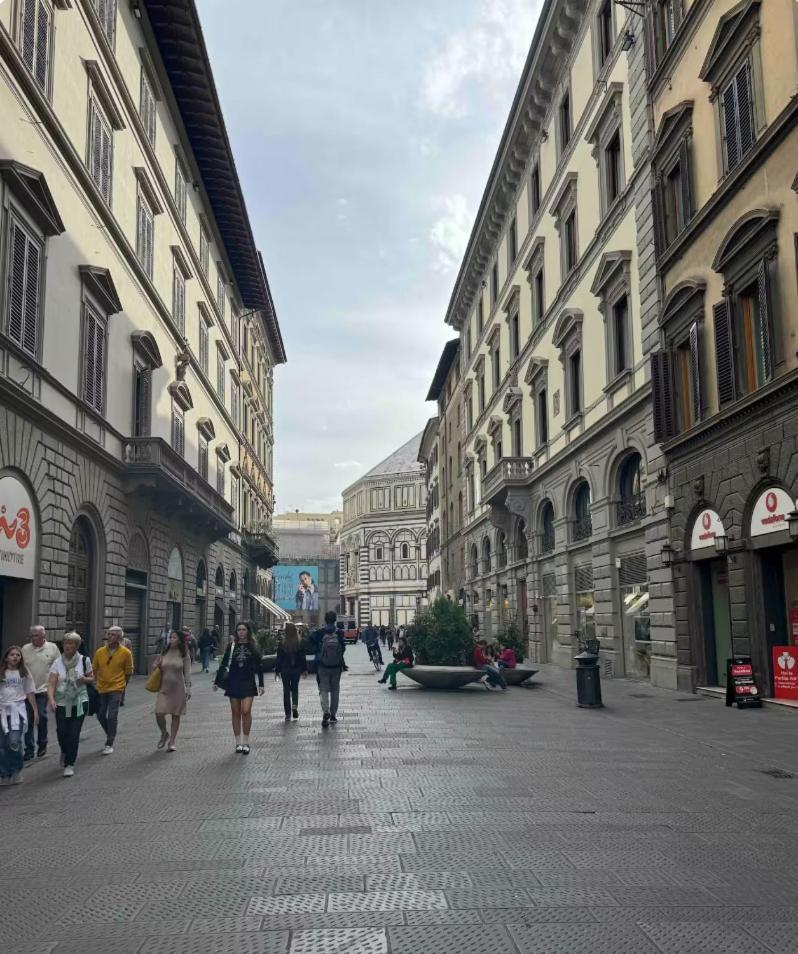 A Due Passi Da Piazza Duomo Apartamento *